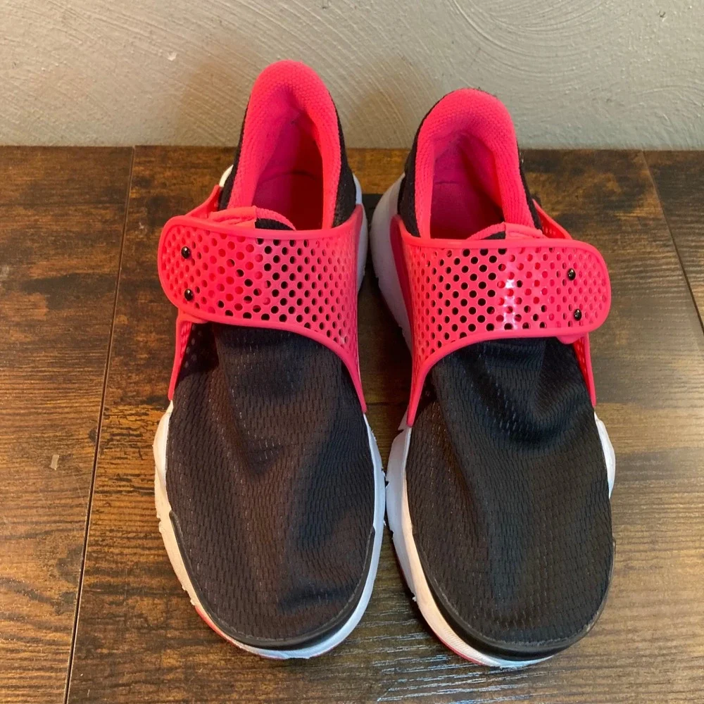 Nike Sock Dart GS Black Hyper Pink Running Shoes 904277-002 Girls Kids 4Y Youth